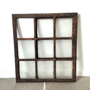 A-00743 Gussfenster 72 x 81 cm -1