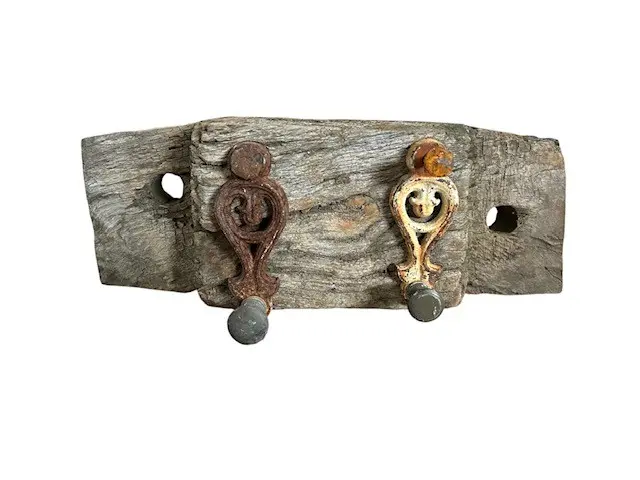 A-01167 Eichenbalken Garderobe